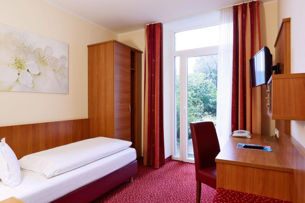 Hotel Doria Düsseldorf Exterior foto